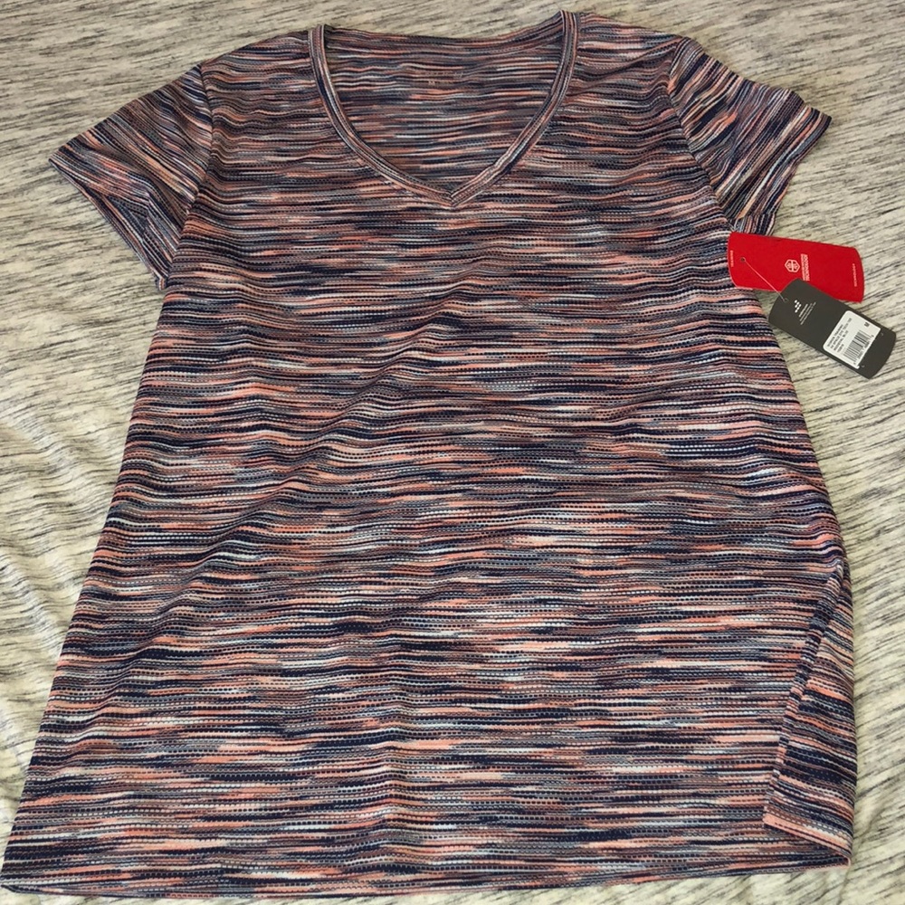 Women’s athletic top
